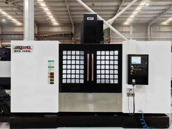 99新良将1580数控铣，两线一硬Y轴四导轨，发那科Plus.