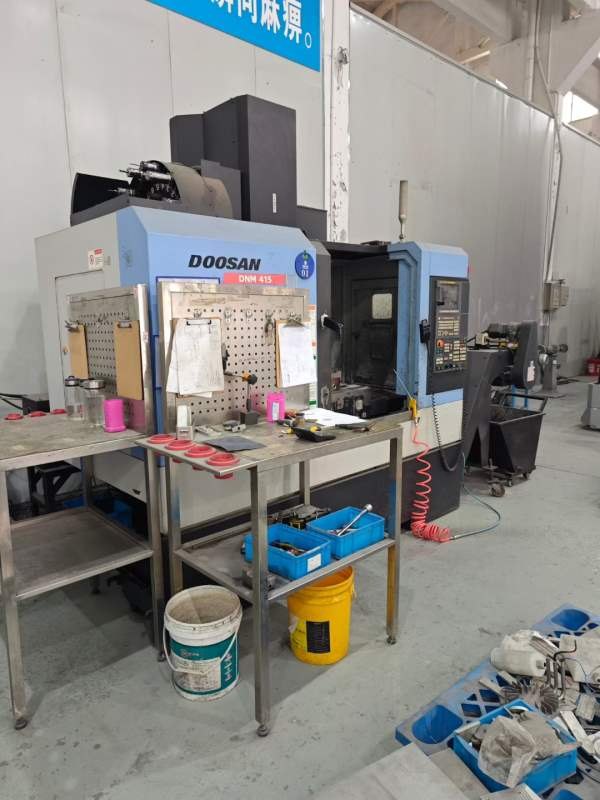 刚刚买下2017年韩国斗山850加工中心，发那科系统，带.