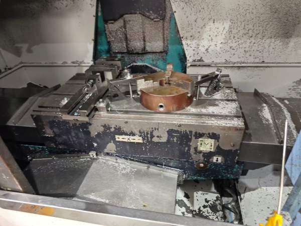 刚刚买下2017年韩国斗山850加工中心，发那科系统，带.