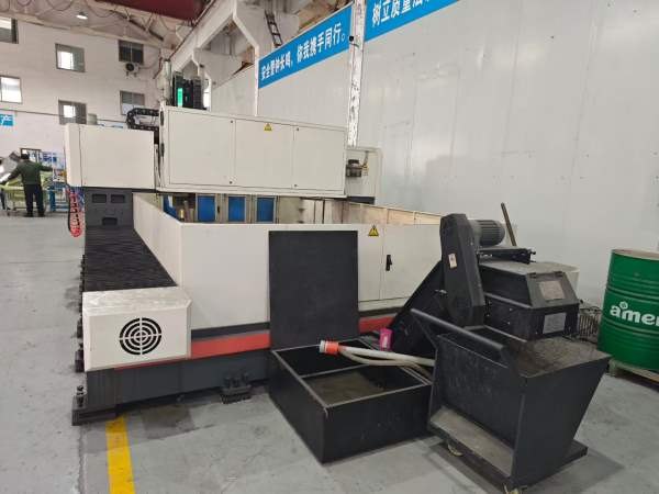 刚刚买下2022年山东东控2.5米3米龙门雕铣机，广数980M.