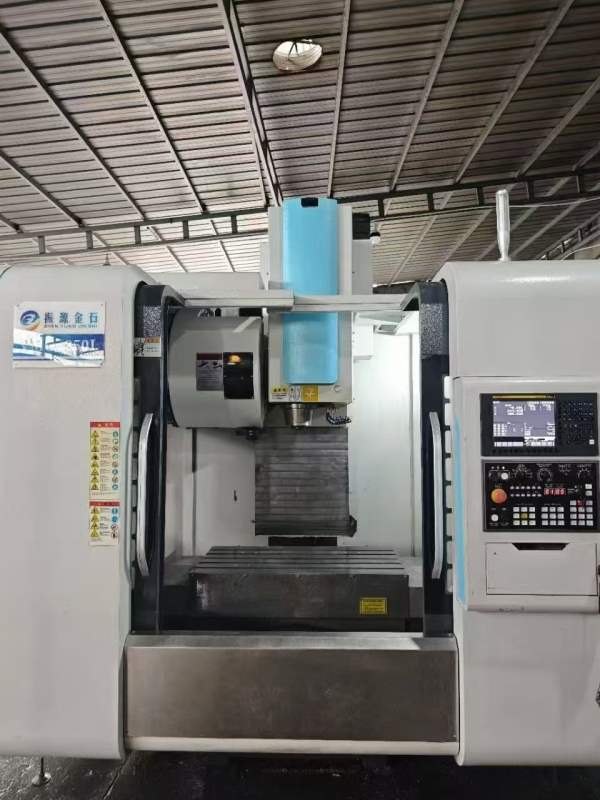 振源金石850加工中心，发那科MFplus系统，BT40主轴，.