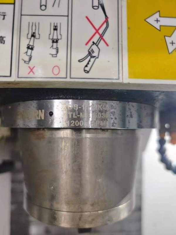 振源金石850加工中心，发那科MFplus系统，BT40主轴，.