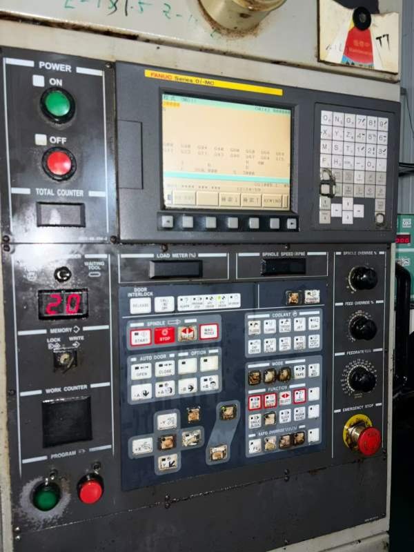 在位批发2009年进口威亚vx400加工中心，价格便宜！