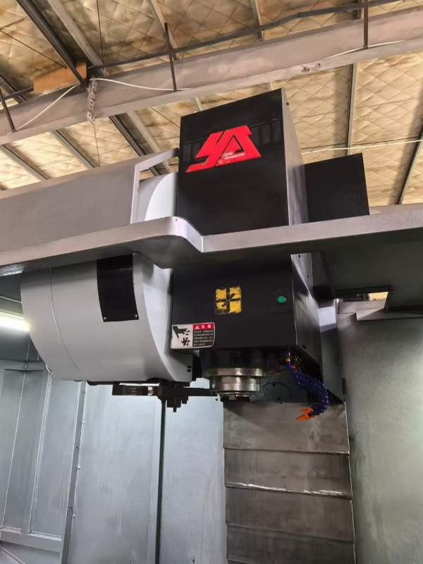 昆山熠烁1580重型加工中心发那科OI-MFPlus系统BT50主.