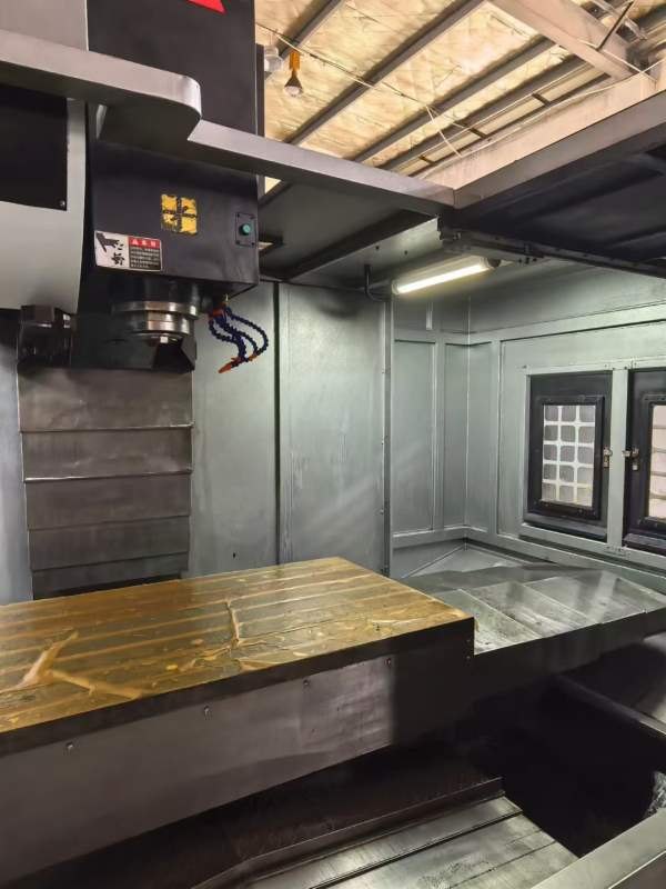 昆山熠烁1580重型加工中心发那科OI-MFPlus系统BT50主.