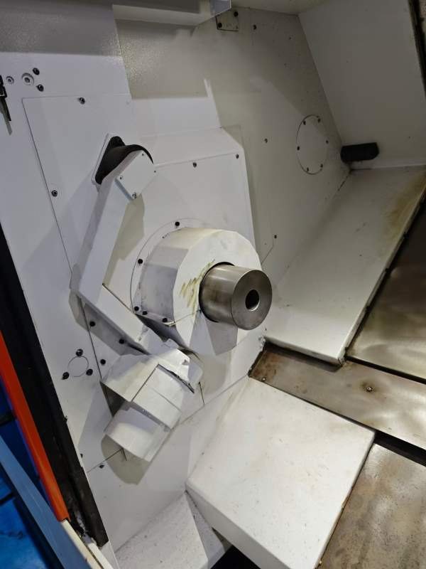 同款四台  马扎克QSM300L1500/     回转直径为720mm，.