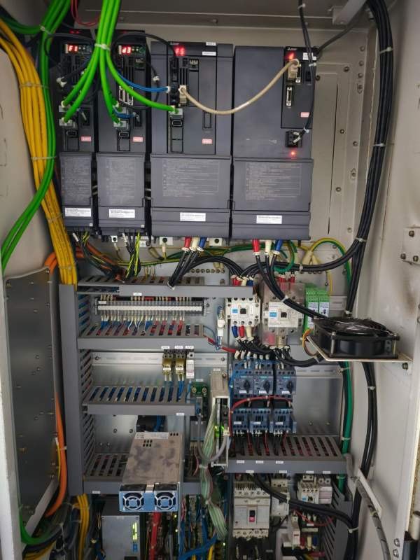 同款四台  马扎克QSM300L1500/     回转直径为720mm，.