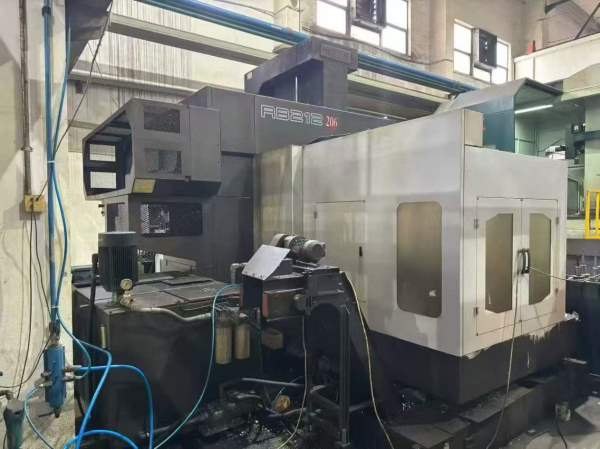 同款6台。威立212龙门，工作台1.1米2米，门宽1.2米，.