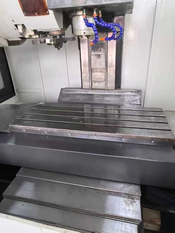 友佳FVP-1000A加工中心发那科MD1包，两线一硬阿尔法电.