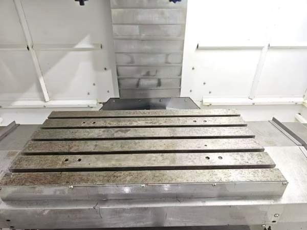 群志重型855加工中心，发那科MF PIUS系统，BT40主轴10.