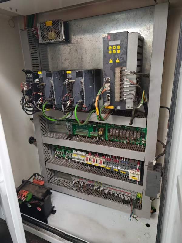 2022年四川正博T60D-750斜身数控车床，回转直径600mm.