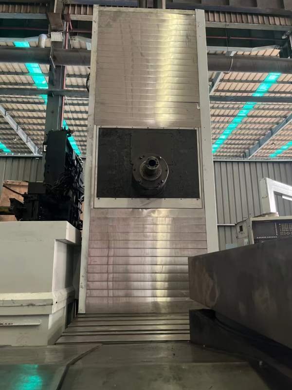 海天HTM160H/D数控刨台镗，主轴直径130系统高配带W轴.