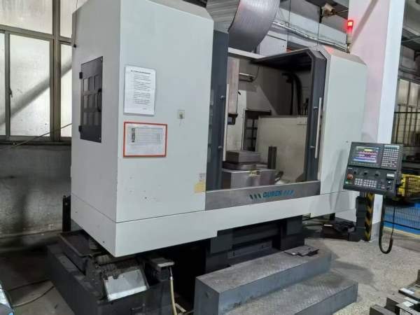 浙江固本SP104立式磨床，成色非常好