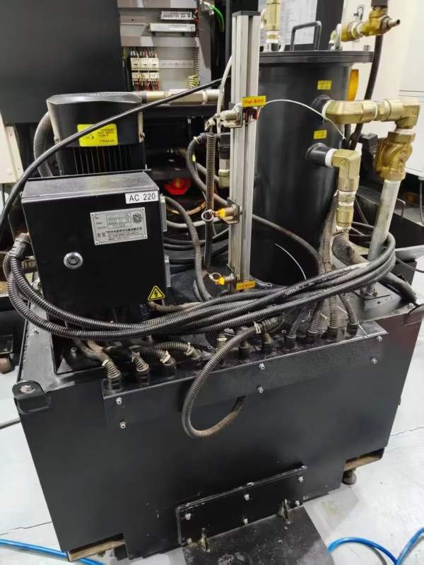 带中心出水的855到货了，新到一台2022年台群856S加工.