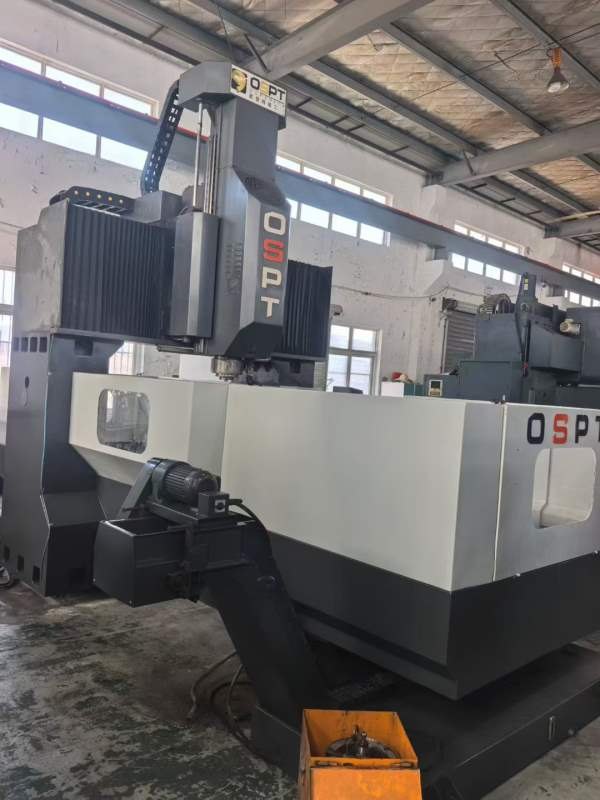 欧普特2217龙门加工中心三菱M80A包分体大功率驱动三轴.