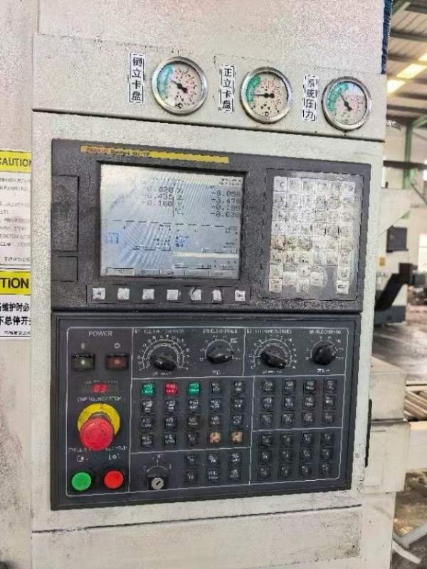 金沙ZDC-350倒立车双主轴，双刀塔结构主轴12寸，8工位.