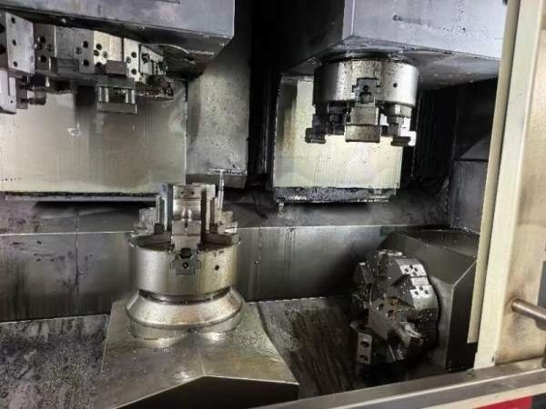 金沙ZDC-350倒立车双主轴，双刀塔结构主轴12寸，8工位.