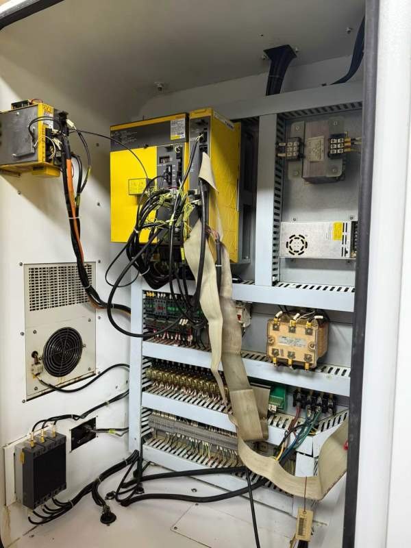 同款5台宝佳850发那科MF系统三轴线轨主轴12000转带谭.