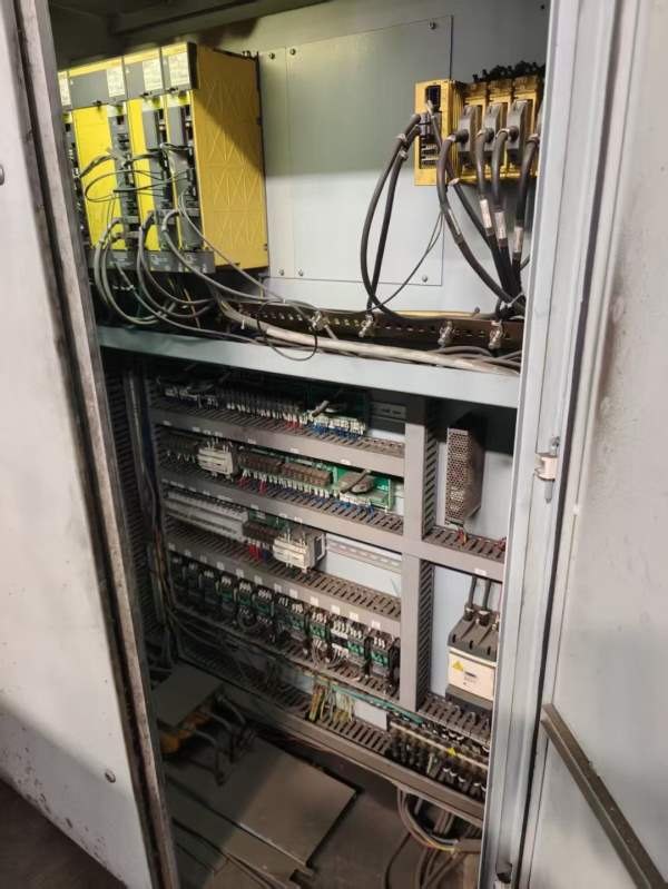 新定海天重型6米龙门，工作台2.5米6米，门宽3.2米，门.