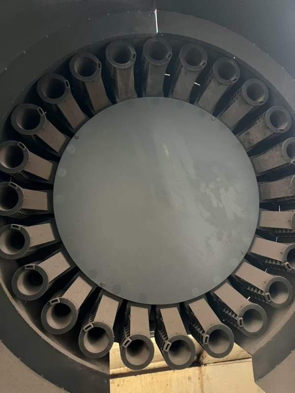 杭州友佳2215数控龙门，工作台尺寸：mm，门高1250mm，.