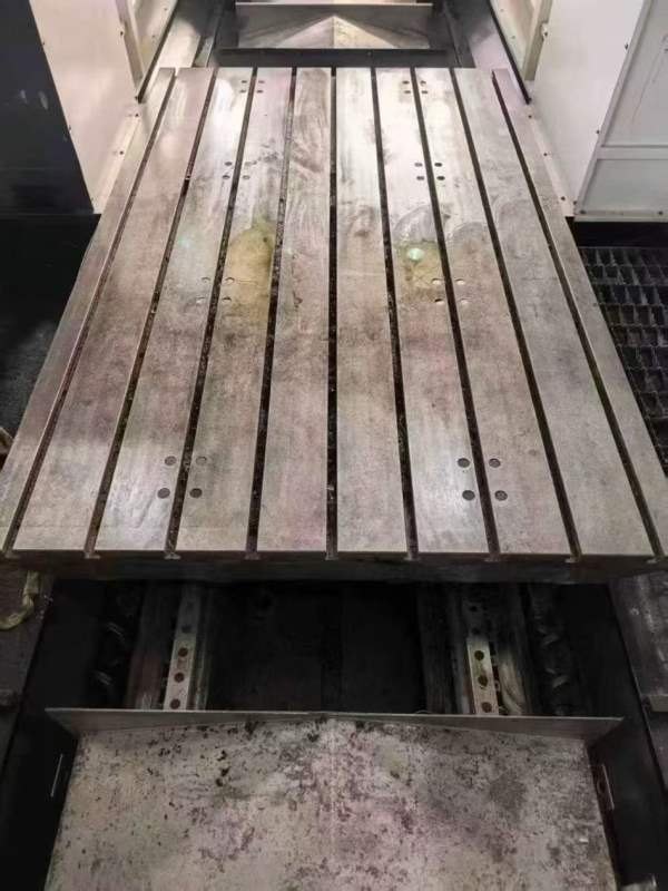 江苏久勋2518龙门加工中心两线一硬导轨.X-Y轴55线轨BT.