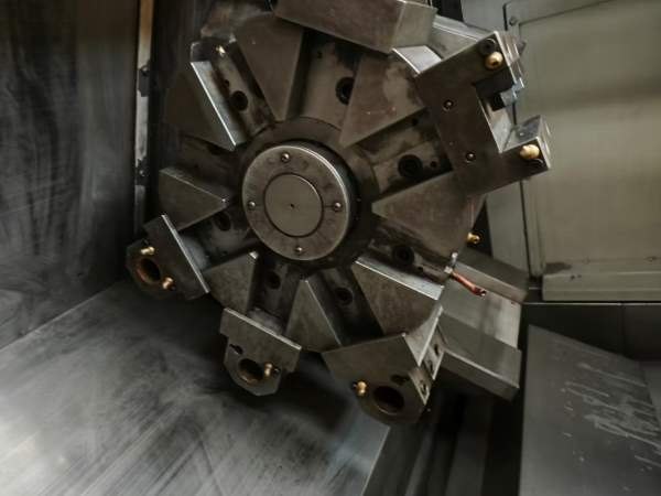 九成新津上M08JII数控车床，2018年出厂，8寸卡盘，8工.