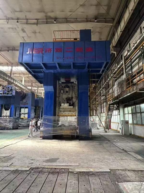 出售：国之重器，济南二机1250吨闭式单点重型压力机，.