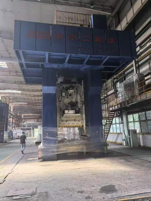 出售：国之重器，济南二机1250吨闭式单点重型压力机，.