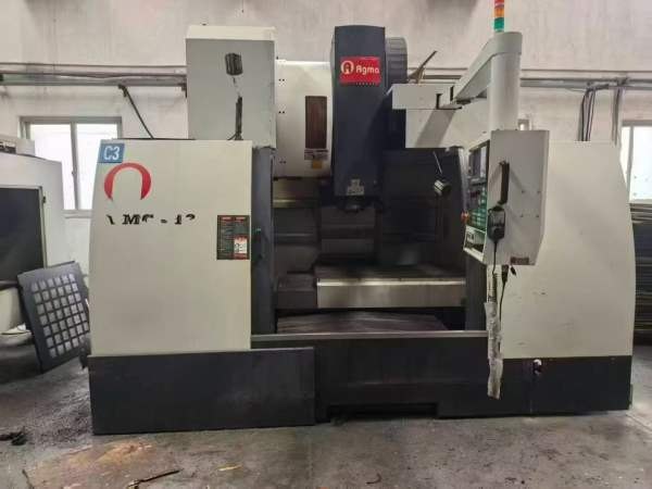 艾格玛137立式加工中心，2台13年，2台17年，发那克系.