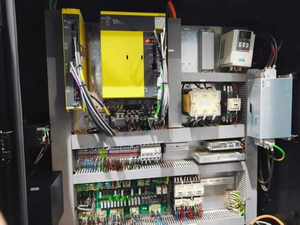 精品台群856，带中心出水，发那科系统