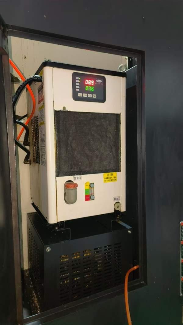 2022年台致诚855，三线滚柱，主轴皮带10000转，三菱M8.