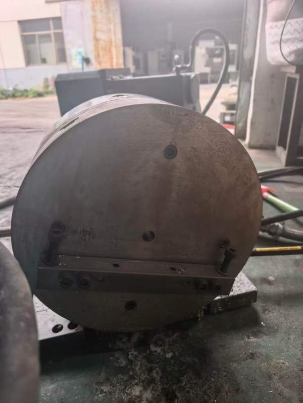 两套基本全新恒望320四轴带液压圆盘尾座.整套线材.三.