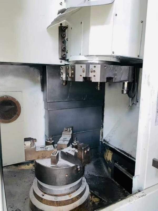 上海工厂在位出售同款10台台湾油欣VL-450R高速数控立.