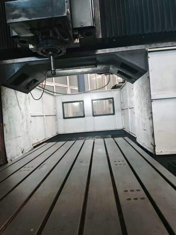 到货 高配上海罗瀚鸥捷LM-2518数控龙门加工中心一台，.