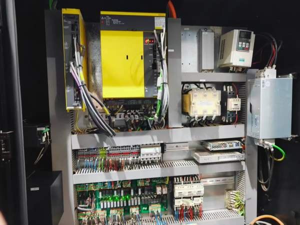 精品2022年台群856S，带中心出水，发那科MFpls系统