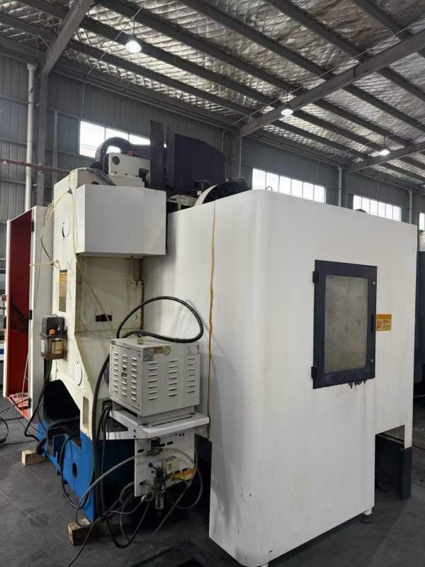 超低价处理1060一台创胜特尔1060B重型加工中心，2016.