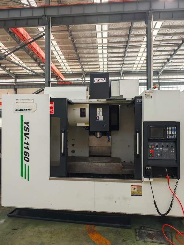 仓库现货，1060，1160，1375立式加工中心，需要联系。