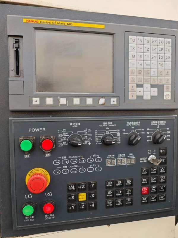 仓库现货，1060，1160，1375立式加工中心，需要联系。