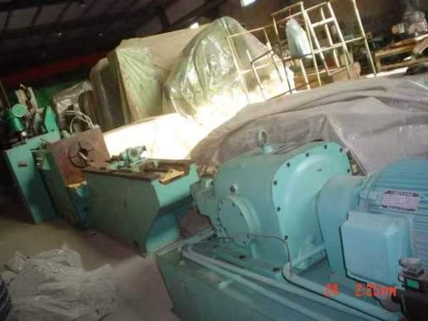 卧式拉床L6120C，98年，长沙机床厂，在军工厂机修车间.