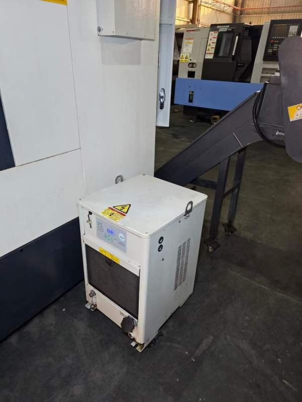 650加工中心，发那科MF系统，带排屑机，带油冷机，只.