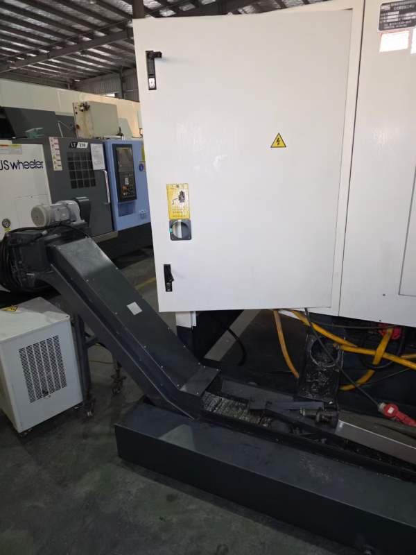 650加工中心，发那科MF系统，带排屑机，带油冷机，只.