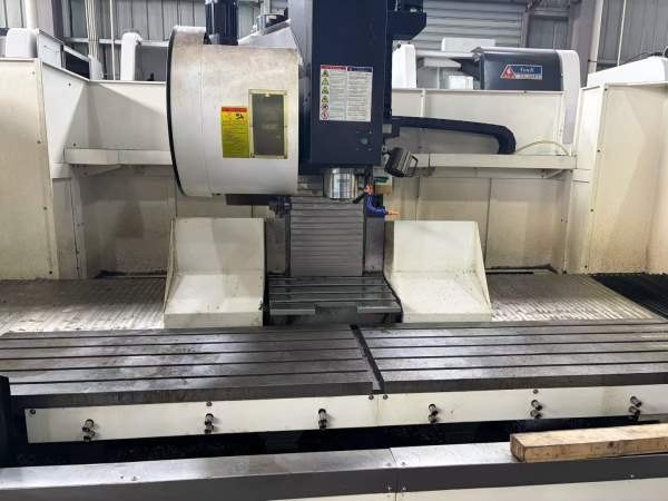 到货易动2500型材机。洗洗9成新