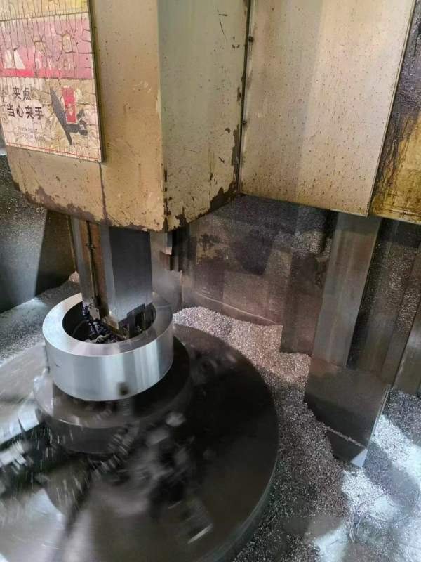 1.6米数控立车，在位出售