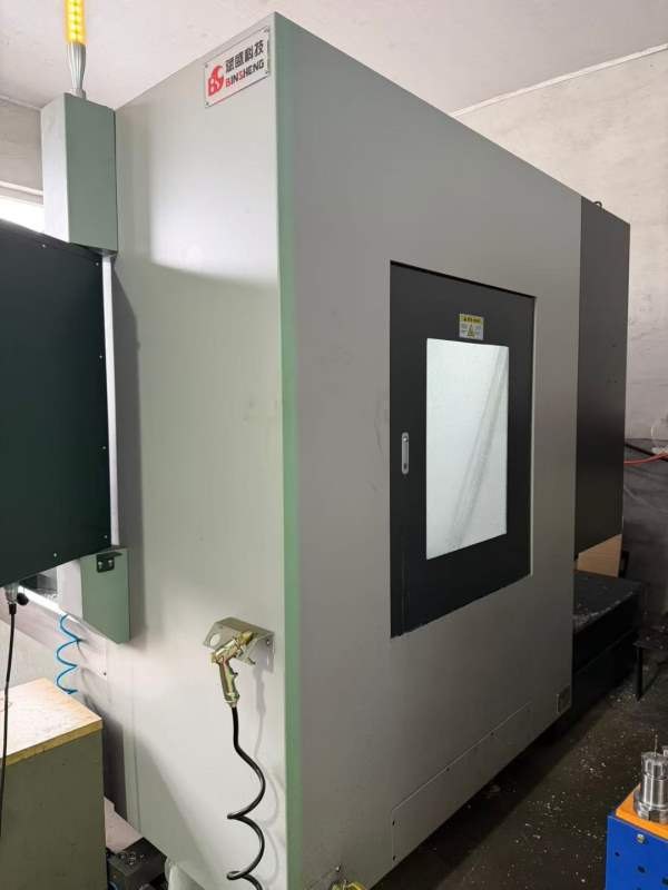 9.5成新2024年斌盛1160，三线，主轴皮带10000，不带四.