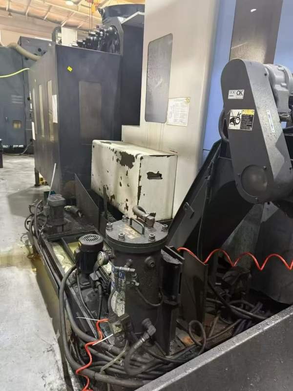 工厂在位出售：同款两台韩国斗山630双工位卧加，发那.