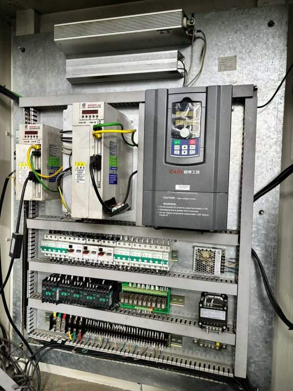 2019年安阳鑫盛611257米数控车床，广数980TDi的系统，.