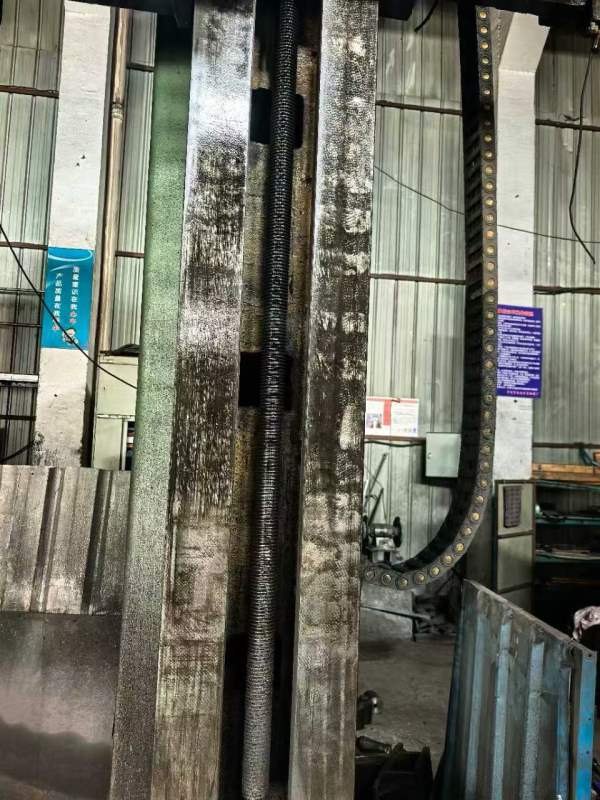 大连C5240双刀架数控立车，西门子系统，卡盘直径4米，.