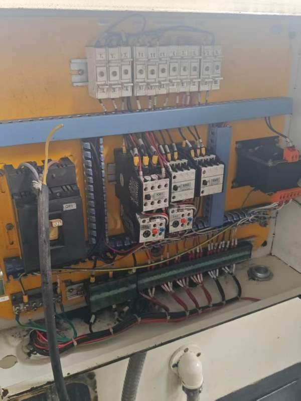 精品大连CW6163E1.5米车床到库房，低价出售