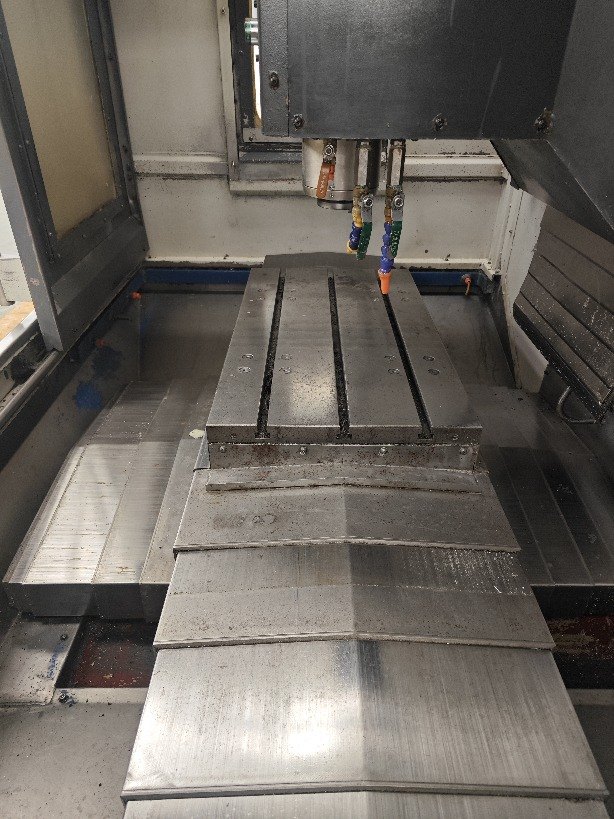 出售纽威VM702S立式加工中心