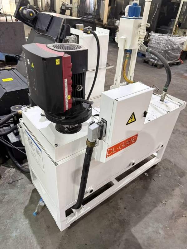 工厂在位出售准新马扎克HCN-6000L双工位卧式加工中心.